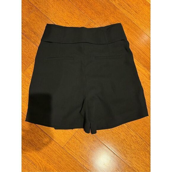 NWT H&M Women’s High Waisted Black Dress Shorts with Undetachable Sash Tie Sz 4 - Picture 10 of 10